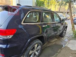 جیپ گراند شیرۆکی